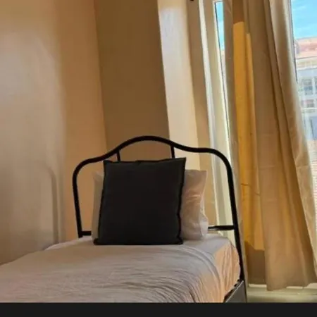 Aurea Lisbon-quarto Privado No Centro 招待所